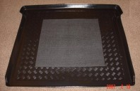 Chrysler Voyager 2001-2008 (achter 2e zitrij, 5 pers.) - Guardliner Kofferbakmat
