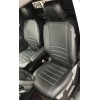 Pasvorm stoelhoezen set (stoel en stoel) Citroen Berlingo / Peugeot Partner/Rifter / Opel Combo / Toyota Proace City 2018-heden / Fiat Doblo 2023-heden (versie met standaard stoelen) - Kunst leer zwart