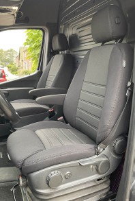 Pasvorm stoelhoezen set (stoel en stoel) Mercedes Sprinter 2018 t/m heden (COMFORTLINE STOEL alleen voor bestuurder) - Stof zwart