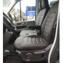 Pasvorm autostoelhoezen (3 zits) VW Crafter / MAN TGE 2017-heden (ERGOCOMFORT STOEL, DUOBANK MET SPLIT IN ZITTING) - Kunstleer zwart