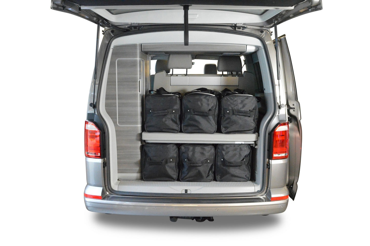 Kofferbak tas  Volkswagen California T6 - T6.1 2015-2024 (BxHxL= 31 x 35 x 65 cm; Met trekband om de tas onder het bed vandaan te trekken)