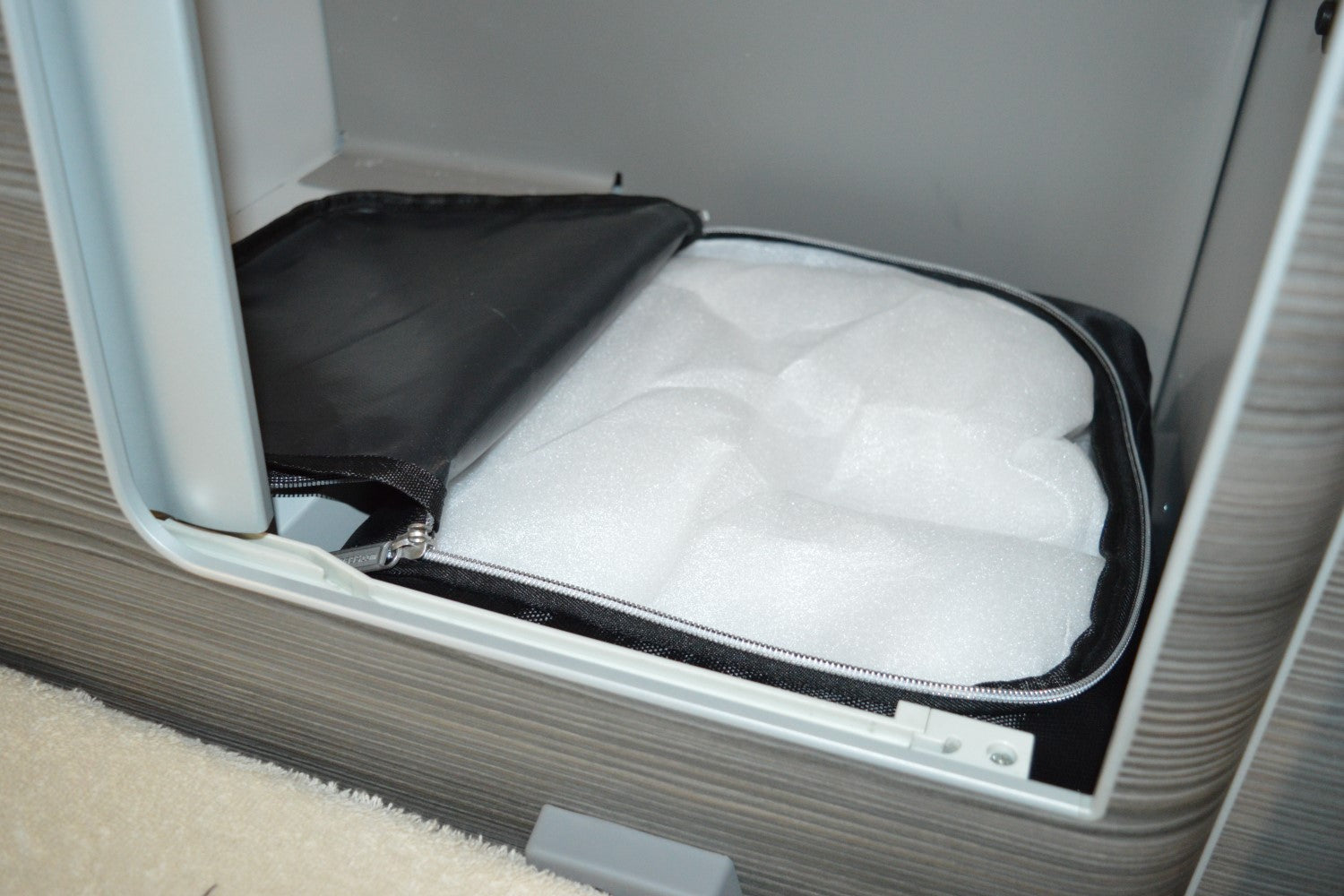 Kledingkast tas Volkswagen California T6 - T6.1 2015-2024 (BxHxL = 30 x 12 x 36 cm)