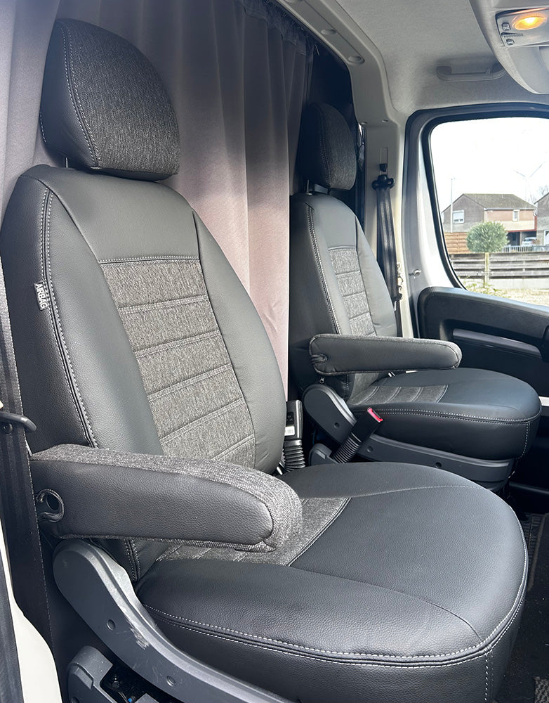 Pasvorm stoelhoezen Citroen Jumper 2006-heden (past op 2 stoelen) - Exclusive design kunstleer - denim zwart