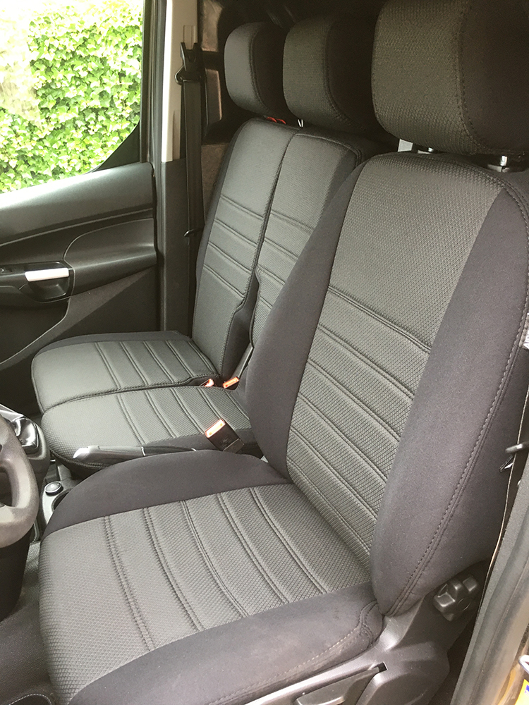 Pasvorm set (stoel en duobank) Ford Transit 2014 t/m 2018 - Stof zwart, Pasvorm - Autostoelhoezen. Pasvorm stoelhoezen set van stof (bestuurder en duobank). Speciaal voor Ford Transit Connect 2014